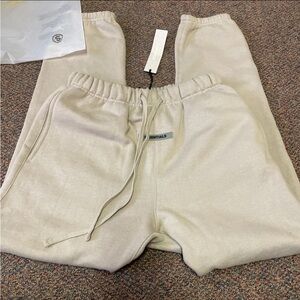 Mens Essential Sweat pants- Size Small BRAND NEW